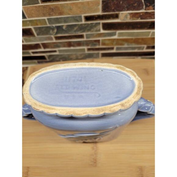 Vintage Red Wing Pottery Vase, Double Handle 1174, Embossed Leaves MCM - Picture 2 of 8